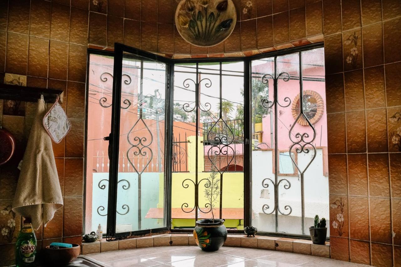 Sunshine House - Made By Artists Villa Oaxaca Bagian luar foto